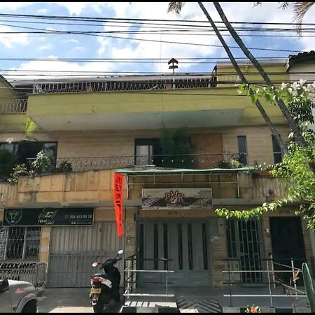 Ferienwohnung Alcobas Con Desayuno Incluido Bano Compartido Medellín Exterior foto