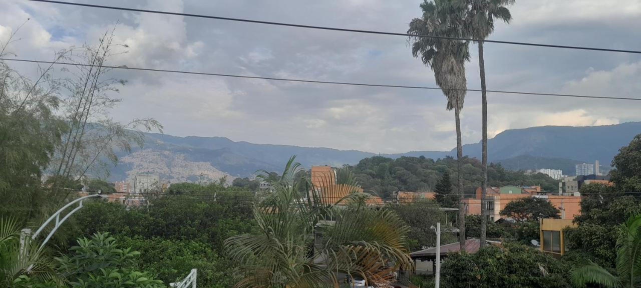 Ferienwohnung Alcobas Con Desayuno Incluido Bano Compartido Medellín Exterior foto