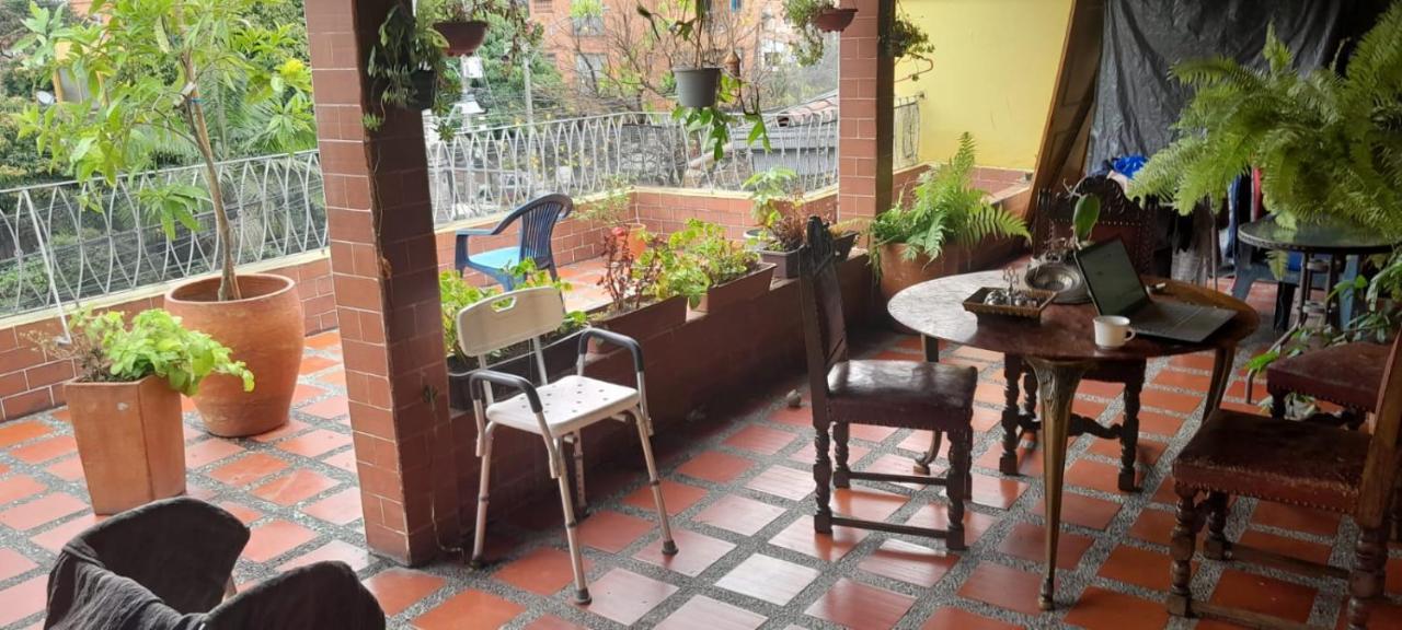 Ferienwohnung Alcobas Con Desayuno Incluido Bano Compartido Medellín Exterior foto